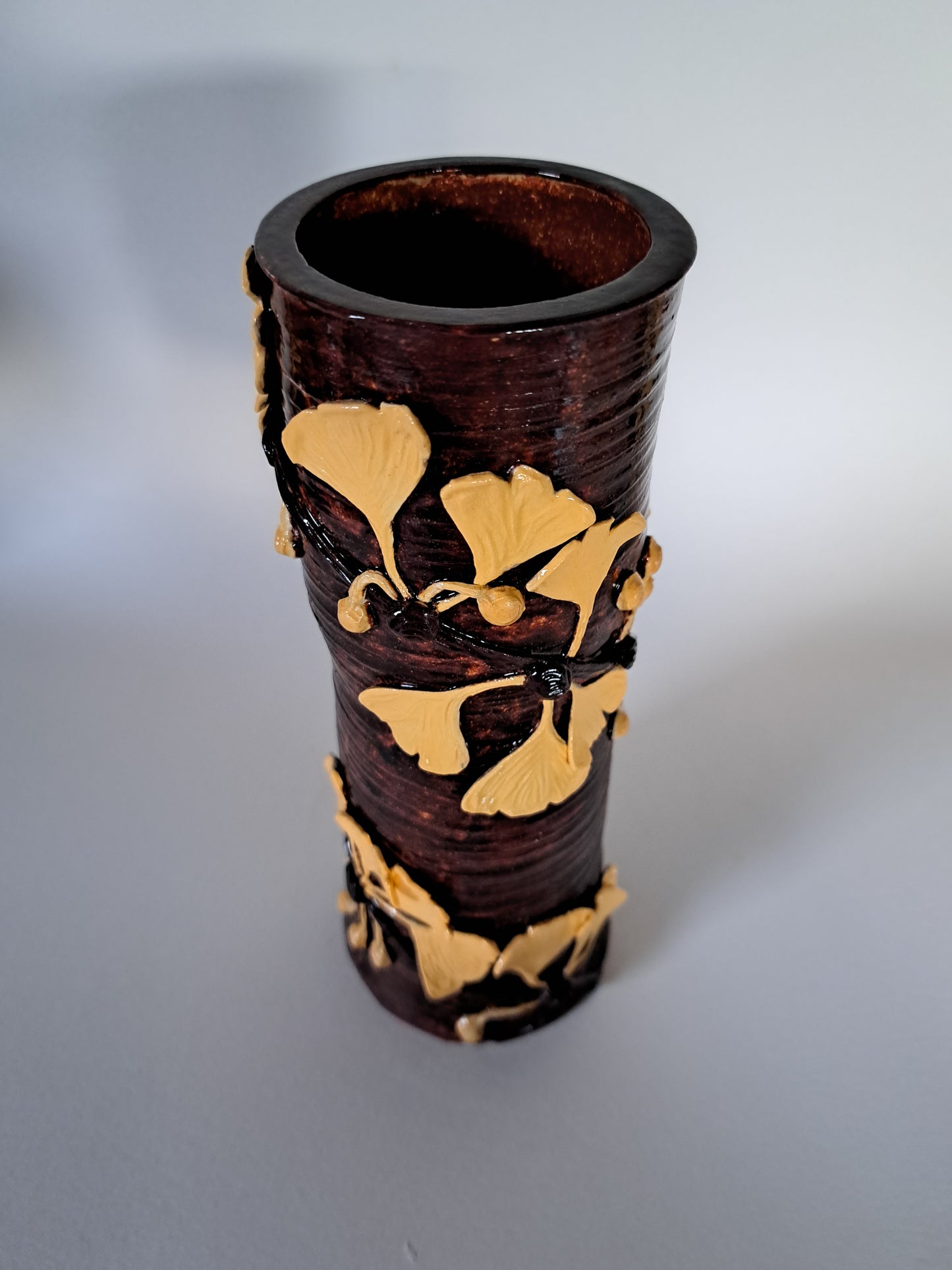 Buttercup Bown Ginkgo Vase